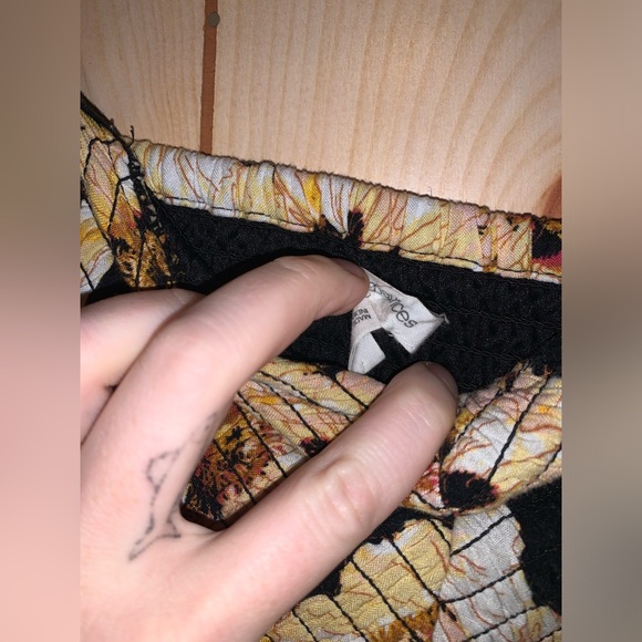 Maurice’s sunflower jumpsuit-small - Picture 6 of 10